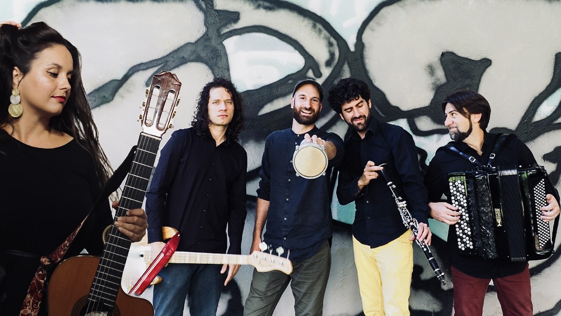 Antoli & Todorovski Duo / Ajde Orchestra!